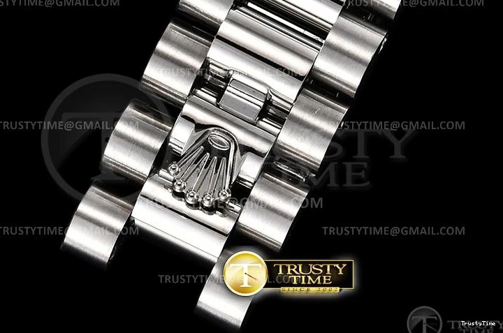 0805 RMDJ0252D – DJ Midsize 31mm DailyWear 824